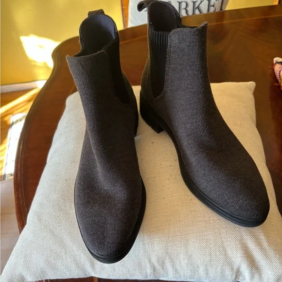 Rothy's Women's Grey Boots - Picture 7 of 8